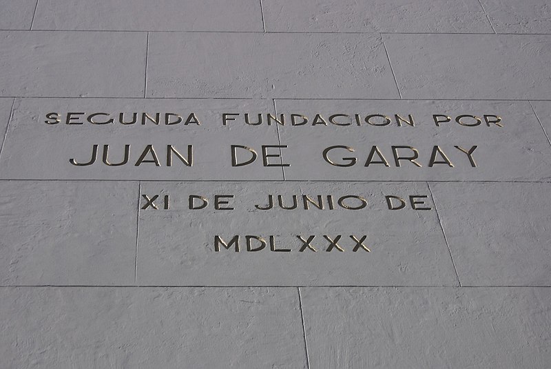 File:Buenos Aires - Obelisco (fachada sur) - 20061212a.jpg