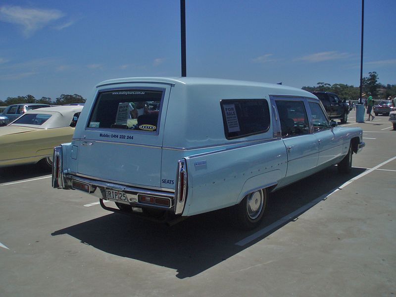 File:Cadillac Miller-Meteor hearse (5200867459).jpg