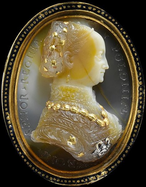 File:Caraglio Cameo of Bona Sforza.jpg