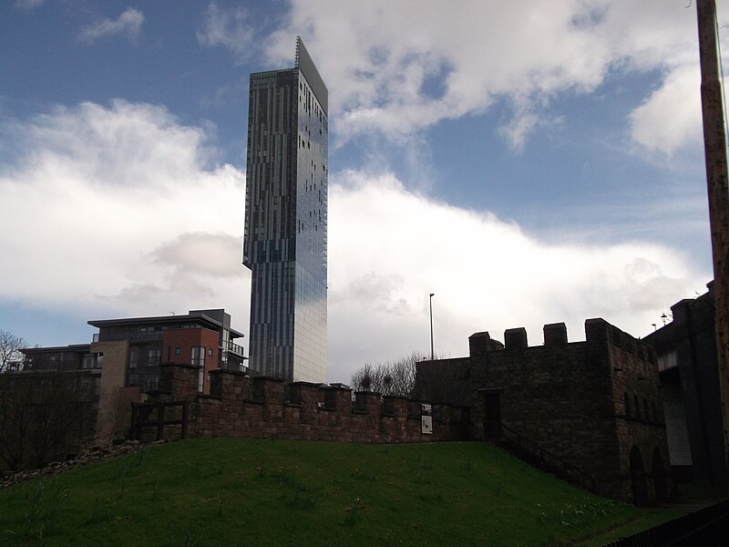 File:CastlefieldBeethamTower.JPG