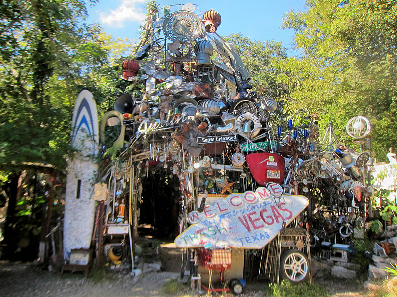 File:Cathedral of junk austin.jpg