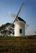 Kapelle Allerton - Ashton Windmühle - geograph.org.uk - 83605.jpg