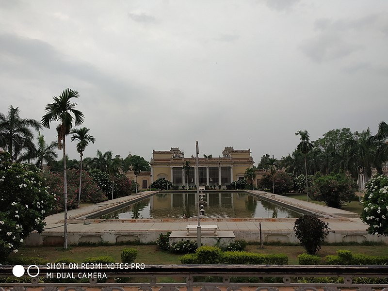 File:Chawmohalla Palace.jpg