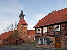 Schnackenburger Kirche St. Nicolai mit Pfarrhaus