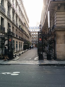 Suuntaa-antava kuva artikkelista Cité Rougemont