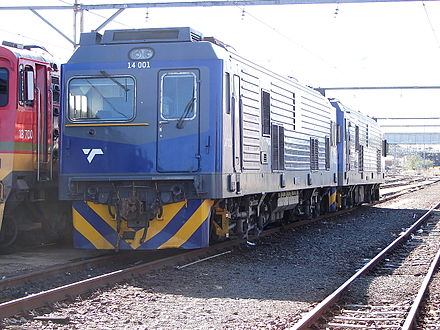 No. 14-001 in Blue Train livery at Beaufort West, Western Cape, 9 May 2013