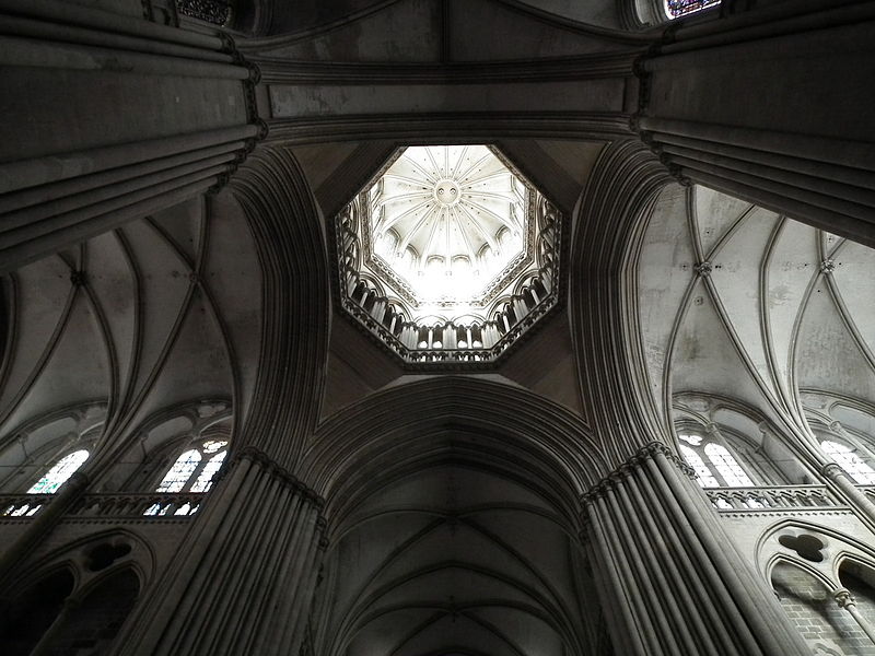 File:Coutances, Cathédrale Notre-Dame 16.JPG
