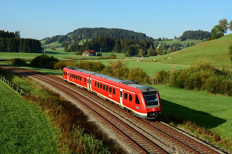 File:DB Regio 612 557 (51313950291).jpg