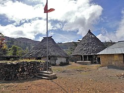 Die traditionellen Hütten der Kooperative
