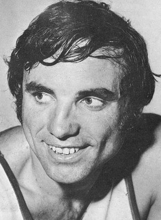 <span class="mw-page-title-main">Dave DeBusschere</span> American sports player (1940–2003)