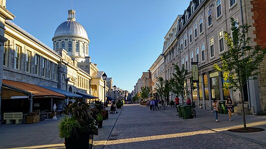 Rue Saint-Paul