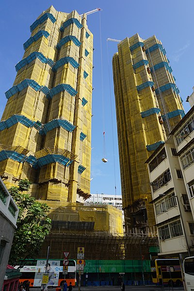 File:EResidence after Topping-out in December 2018.jpg