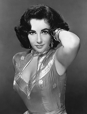 Liz Taylor in the 1950s, a fashion icon of the era
