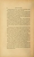 Il était neuf heures du matin. Tout le monde avait des lettres à prendre, des places à retenir, ou des relais à commander. Les cours intérieures de l’immense hôtel où le prince de Tour et Taxis a installé les bureaux de la poste étaient encombrées de voitures de toutes tailles et de toutes formes. On voyait là la droschke du Nord auprès de l’excentrique tandem, l’impondérable tilbury côte à côte avec la lourde et commode bâtarde, importation anglaise, qui s’est perfectionnée dans les États de la Confédération germanique. On était au mois d’octobre de l’année 1824. — Dans la salle des voyageurs, confortable appartement où l’on aurait pu se croire chez soi, sans le grillage de fer qui protégeait les commis, la foule se renouvelait à chaque instant. Parmi la cohue affairée qui se pressait là, parlant toutes les langues et portant tous les costumes connus, nous désignerons au lecteur deux personnages, séparés en ce moment par toute la largeur de la salle. Le premier de ces deux voyageurs retenait une place dans la voiture publique de Heidelberg. Ses vêtements étaient étranges, même en ce lieu privilégié, où tant de toilettes disparates se frottaient et fraternisaient, — Il avait un manteau écarlate, drapé à la manière des étudiants allemands, et son feutre à grands bords, qui ressemblait aux coiffures des cavaliers du temps de Cromwell, cachait entièrement son front et ses yeux. Ce qu’on apercevait de son visage indiquait une grande jeunesse et une beauté presque féminine. Des boucles de cheveux noirs, abondants et fins, s’échappaient de son feutre, et retombaient jusque sur ses épaules. L’autre voyageur attendait son tour au bureau des chevaux à franc étrier. Il était adossé à l’un des montants du grillage. Une pensée triste chargeait son front large et à demi dépouillé. Il semblait réfléchir profondément, et sa méditation était de plus en plus douloureuse. C’était un homme de quarante ans à peu près. Sa physionomie, douce et loyale, avait perdu tout joyeux reflet de jeunesse. Des mèches de cheveux grisonnants et rares déjà se jouaient autour de ses tempes. Ce visage avait dû traduire autrefois l’insouciance de l’homme heureux et la fierté du gentilhomme ; mais il n’avait d’autre expression maintenant que celle du découragement morne.