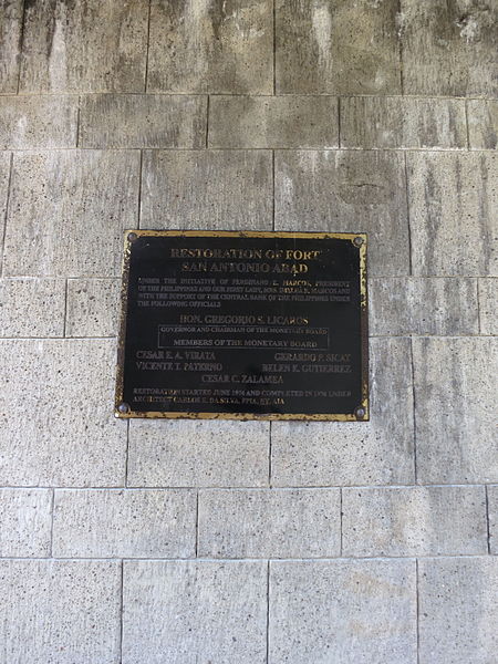 File:Fort of San Antonio Abad - restoration plaque.JPG