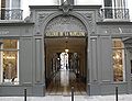 No 30 : entrée, rue Boissy-d'Anglas, de la galerie de la Madeleine.