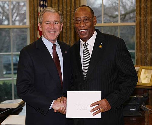 George W Bush and Cornelius A Smith.jpg