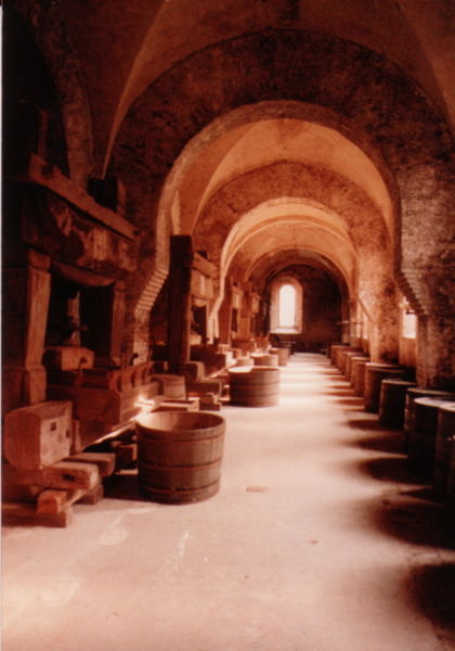 File:Germany Eberbach Kloster-Eberbach Wine cellar.jpg