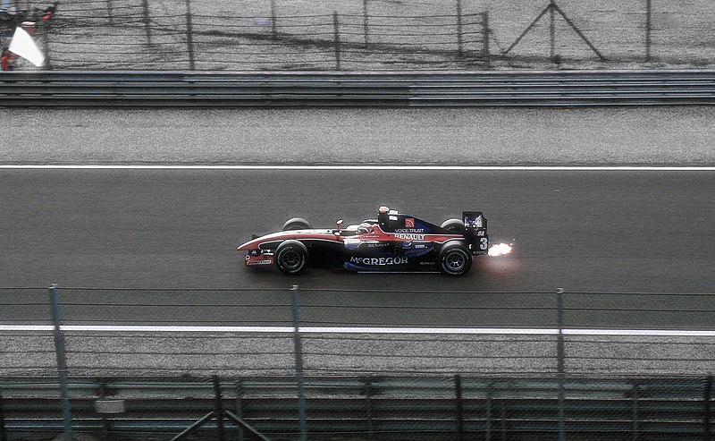 File:Giedo van der Garde 2009 GP2 Spa-Francorchamps.jpg