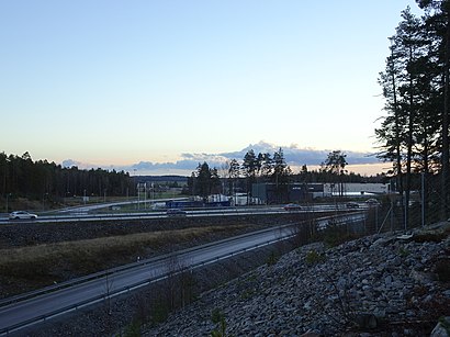 Vägbeskrivningar till Gilltuna med kollektivtrafik