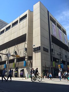 <span class="mw-page-title-main">Glenbow Museum</span> Art and history museum in Calgary, Canada