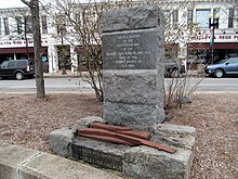 Granite Railway memorial in East Milton Square Granite Railway pieces in East Milton Square, March 2017.JPG