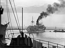 HMHS Newfoundland leaving Algiers harbour, 1943. HMHS Newfoundland.jpg