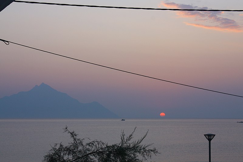 File:Halkidiki 2nd Leg, athos view sunrise.jpg