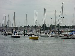 Hamble daryosi - panoramio - Alistair Cunningham.jpg