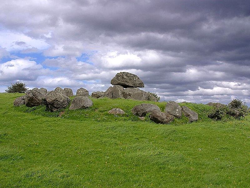 File:Ireland one of the tombs at carrowmore.jpg