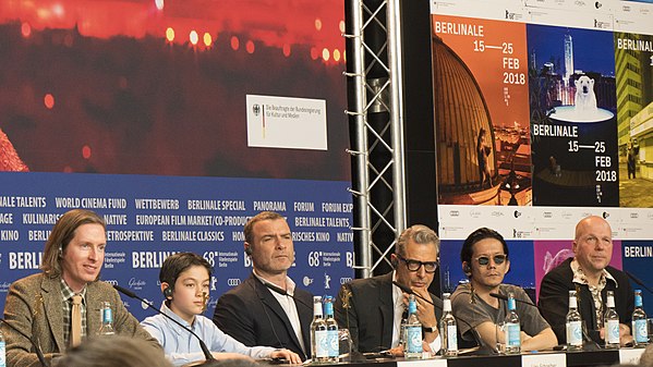 Anderson, Koyu Rankin, Liev Schreiber, Jeff Goldblum, Kunichi Nomura, and panel moderator Anatol Weber at the Isle of Dogs press conference at Berlina