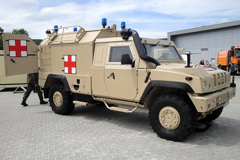 File:Iveco LMV LOV Zdrav (1).jpg