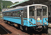 JR四国色のキハ54形0番台 （2007年9月2日 窪川駅）