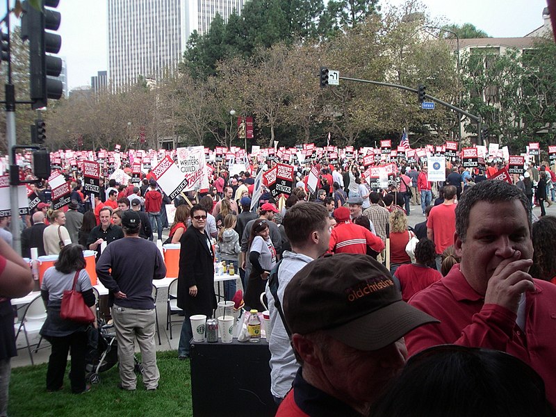 File:Jeff garlin and others at wga rally.jpg