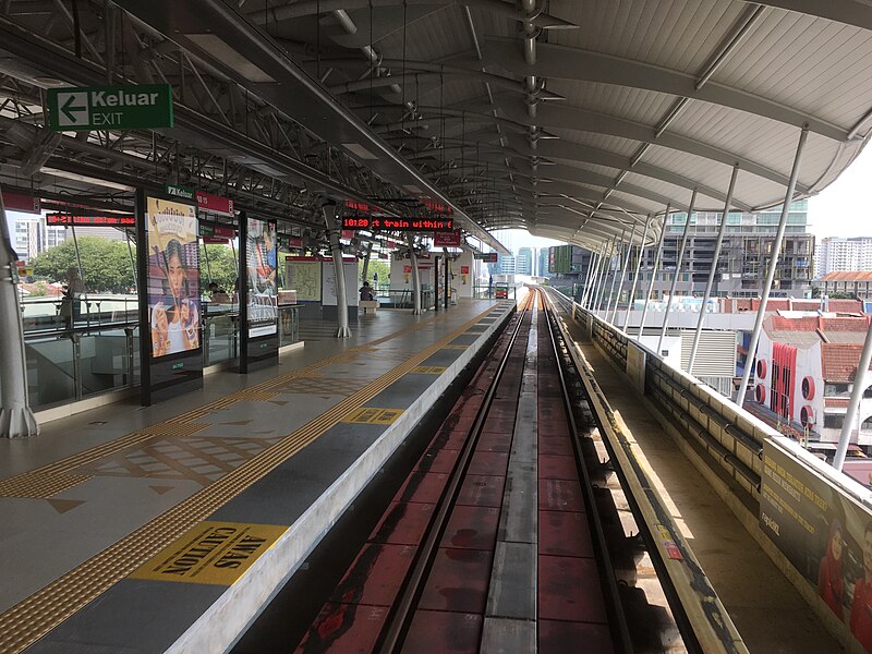 File:KJ Line SS15 Platform 2.jpg