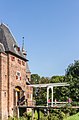* Nomination Kasteel Doorwerth Look through the entrance to the castle. --Famberhorst 05:48, 9 October 2018 (UTC) * Promotion  Support Good quality. --Ermell 06:24, 9 October 2018 (UTC)