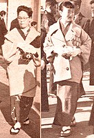 1956年、和装コートが一般的になり始めた頃。