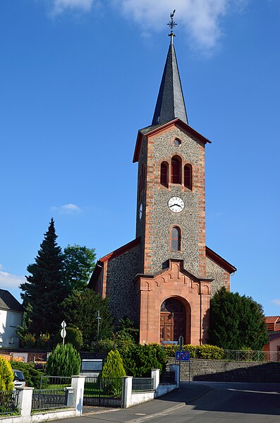 File:Kirche Schwalheim.jpg