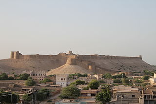 <span class="mw-page-title-main">Kot Diji Fort</span> 18th-century Talpur-era fort in Kot Diji, Khairpur, Pakistan