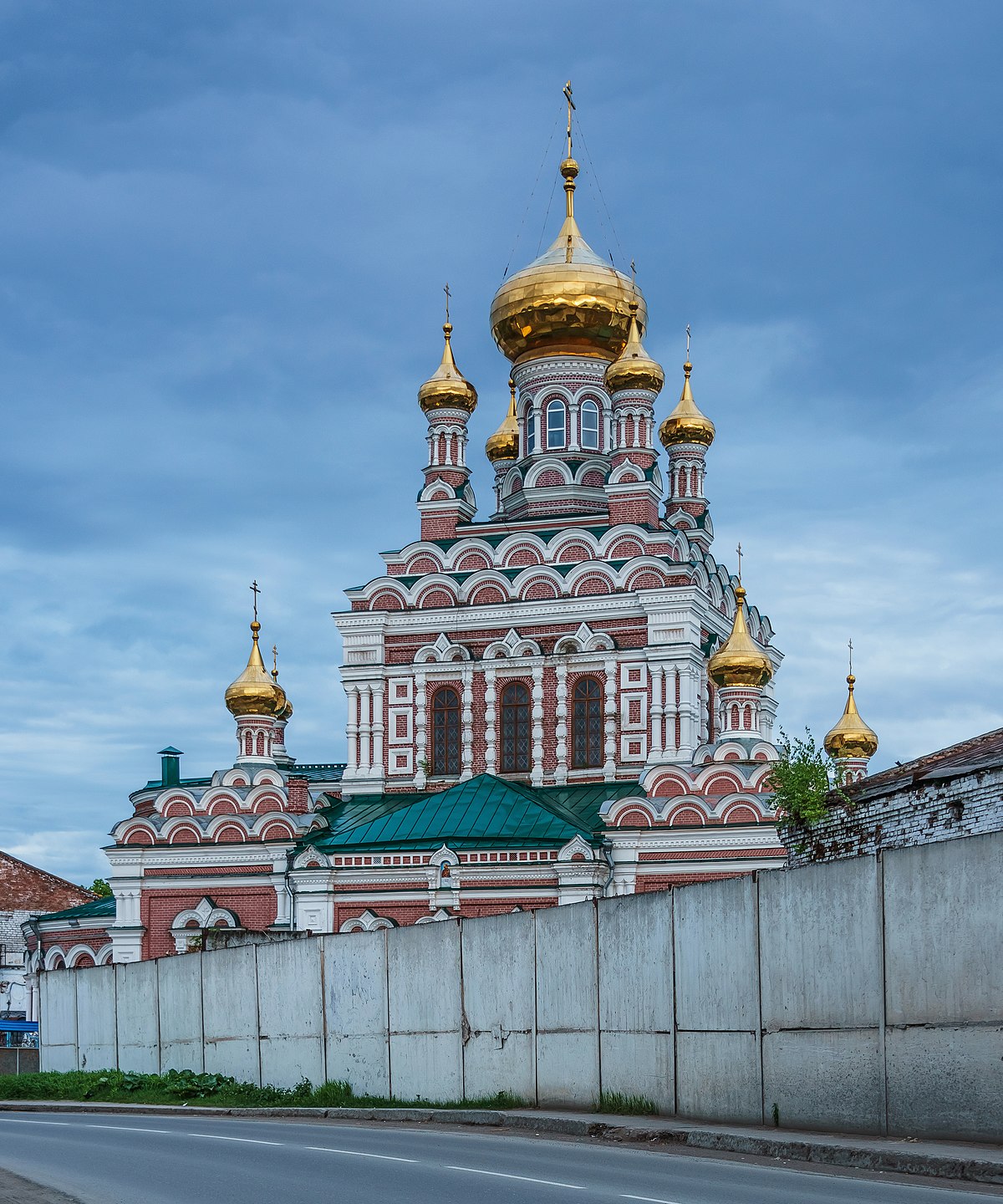 православные храмы перми