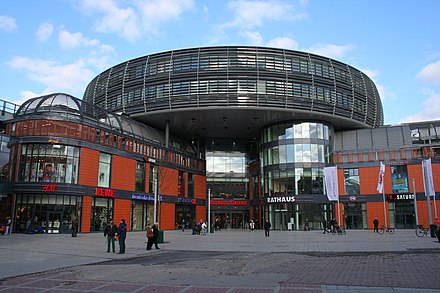 Rathaus-Galerie shopping centre