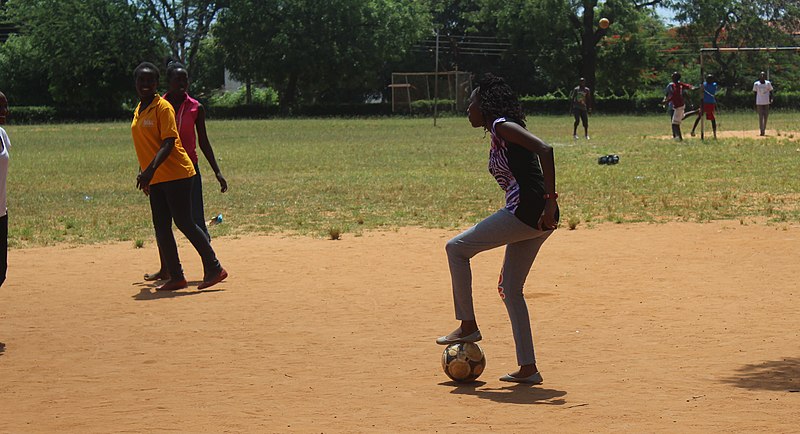 File:Ladies football in Kilifi county Kenya (8).jpg