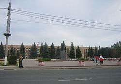 Monumento a Vladimir Lenin em Domodedovo