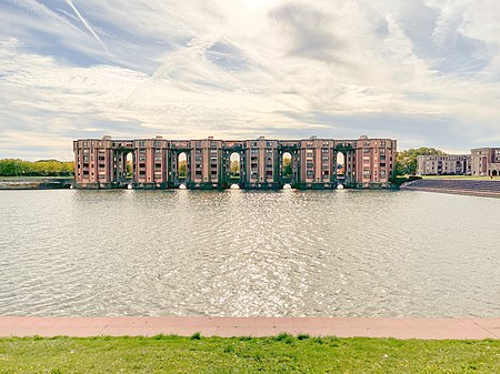 Les Arcades du Lac