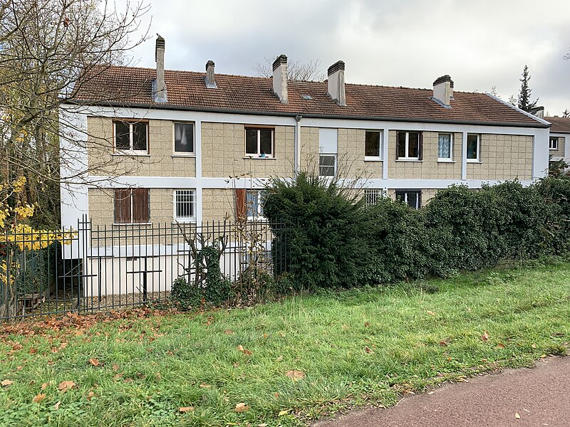 File:Lotissement Castors Clair Logis Montreuil Seine St Denis 9.jpg