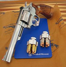 Smith & Wesson Model 19 - Wikipedia