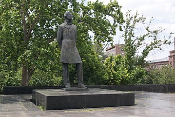 Միքայել Նալբանդյանի հուշարձան (Երևան)