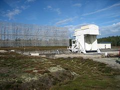 Réflecteur sphérique du Grand Radiotélescope de la station de  radioastronomie de Nançay