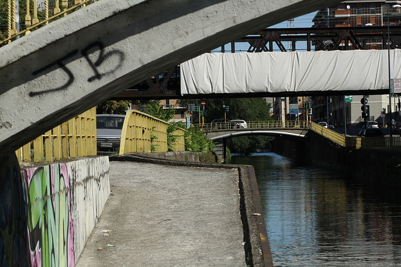 File:Naviglio Pavese by Stefano Bolognini-6.JPG