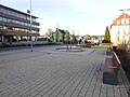 Brunnen und Haltestelle an der Dresdner Straße